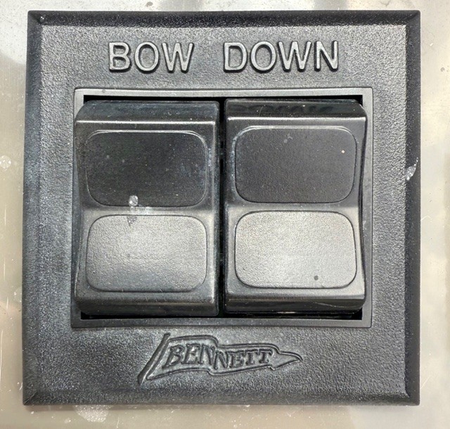 Regal 2565 Window Express