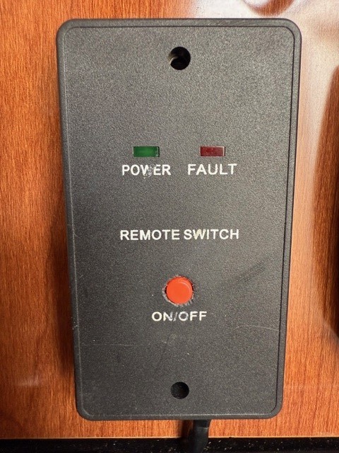 Regal 2565 Window Express